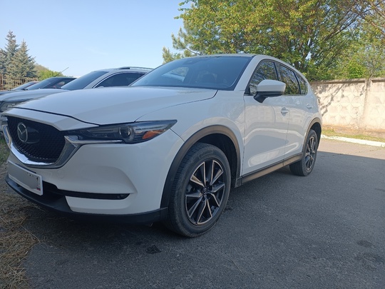 Продам свой автомобиль марки Mazda