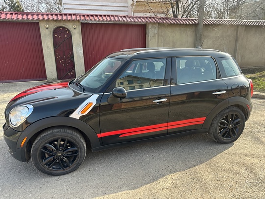 MINI Cooper Countryman 1.6 AT (4)