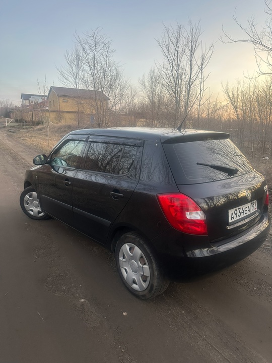 Продается автомобиль от собственника
Марка: Skoda (4)