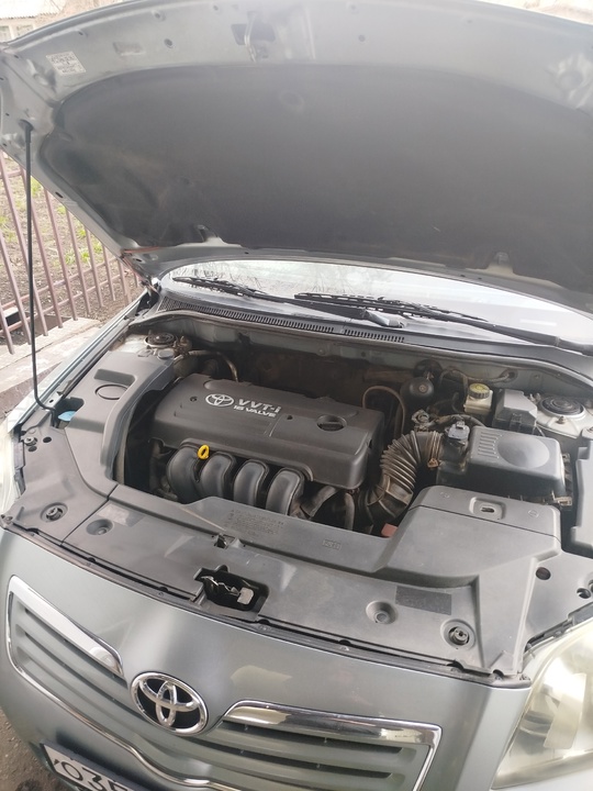 Toyota Avensis 2007г. 1.8 бензин (7)