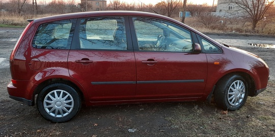 Продам Ford Focus C-MAX.Произведен в (3)