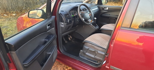 Продам Ford Focus C-MAX.Произведен в (6)