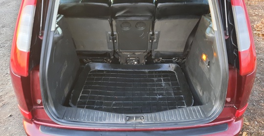 Продам Ford Focus C-MAX.Произведен в (8)