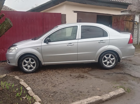 Продам Chevrolet Aveo 2011год. Пробег (3)