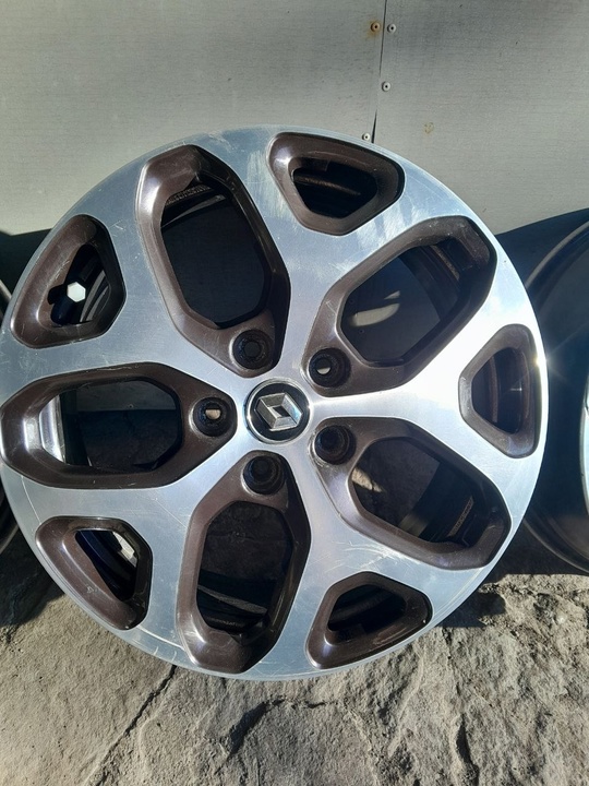 Продам заводские диски r17 Рено
