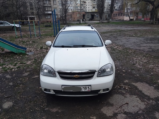 Chevrolet Lacetti универсал 
Год -
