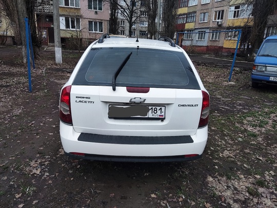 Chevrolet Lacetti универсал 
Год - (6)