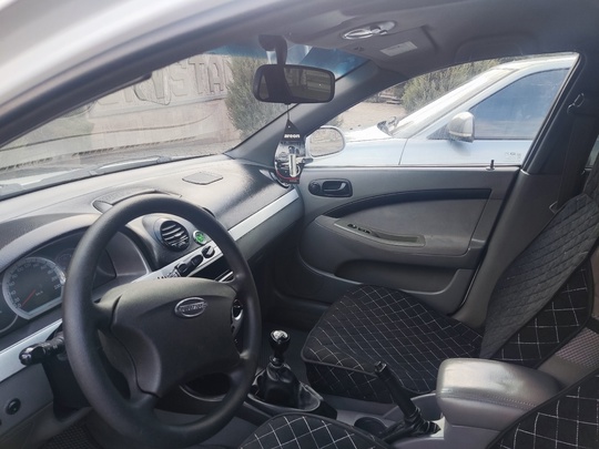 Chevrolet Lacetti универсал 
Год - (9)