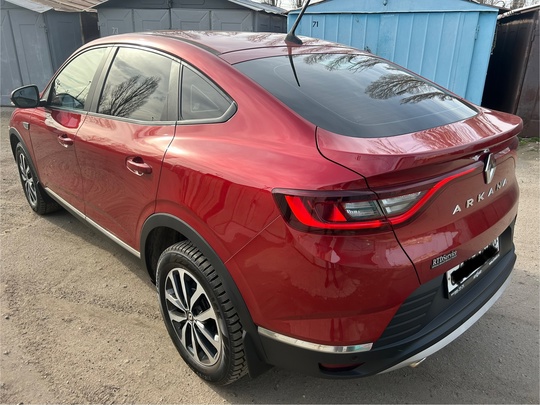Продам RENAULT ARKANA 2021 A.T (1)