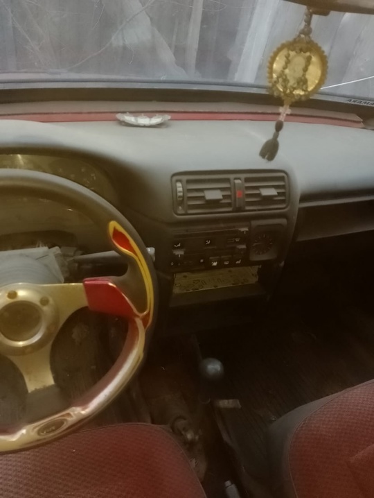 Продам ВАЗ 2109.1989г.в.авто на ходу. (6)