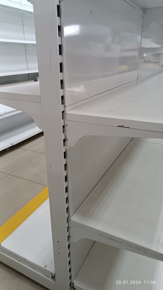 Продам торговые двусторонние стеллажи в (3)