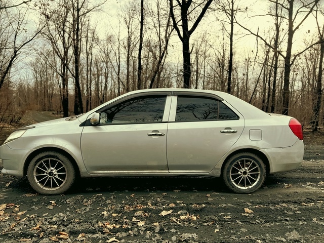 Продам Geely MK 2009 год (1)