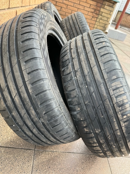 Покрышки 205 /55 r16 цена