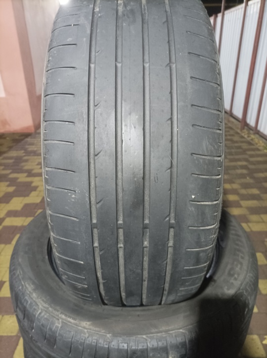 Шины Бриджстоун лето, 255/55 R18.