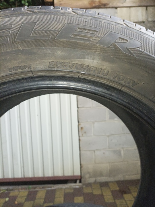 Шины Бриджстоун лето, 255/55 R18. (1)