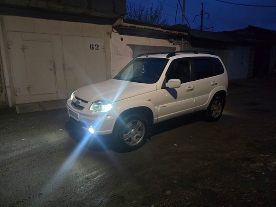 Продам CHEVROLET NIVA 2011года. Родной