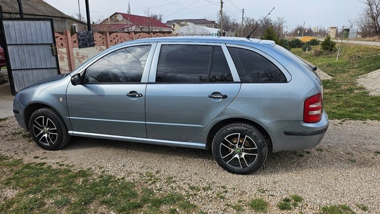 Продам 350 000 руб. Шкода (1)