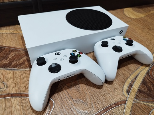 Xbox Xbox Series S 512 (1)