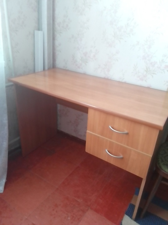 Продам
Самокат 1800
Велосипед 8000т.р
Стол 3000т.р https://vk.com/id606851626 (2)