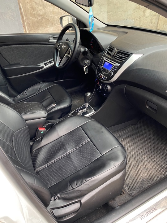 ПРОДАМ HYUNDAI SOLARIS
2013 ГОДА АКПП
Пробег (7)