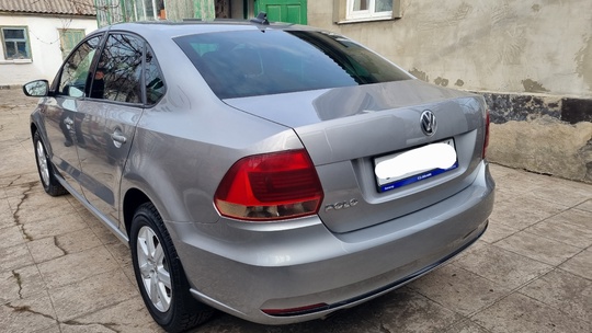 ПРОДАМ 2018 ГОД ВЫПУСКА
Volkswagen Polo
РЕСТАЙЛИН (3)
