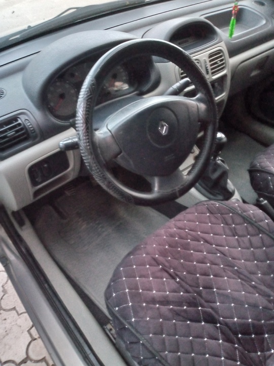 Продам 320000т. 2004  выпуска (3)