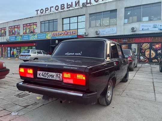 Продам ваз 2107 состояние хорошое (2)