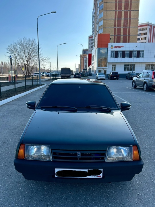 21099 2004 год 
3 владельца
