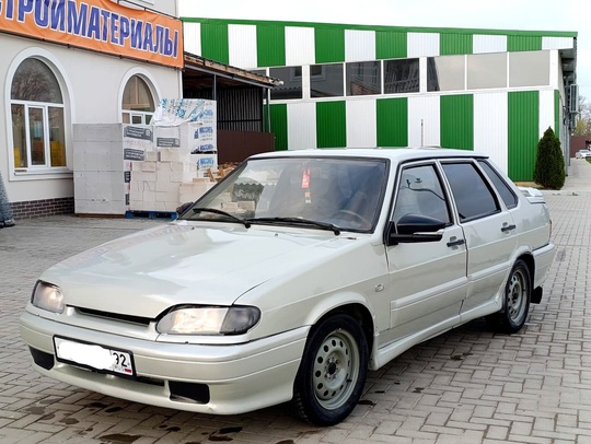 Продам 2115 
В хорошем состояние!!
2004