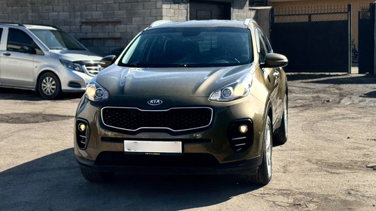 Продам Kia Sportage 2017г 2.0 (2)
