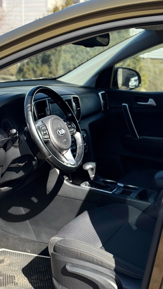 Продам Kia Sportage 2017г 2.0 (5)
