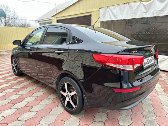 В Продаже KIA RIO Рестайлинг
2015 (3)