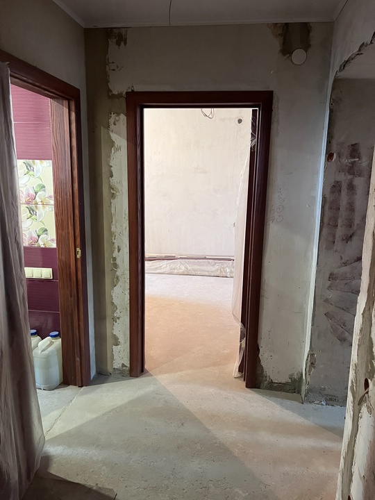 Продам 3-комнатную квартиру в НОВОМ (5)