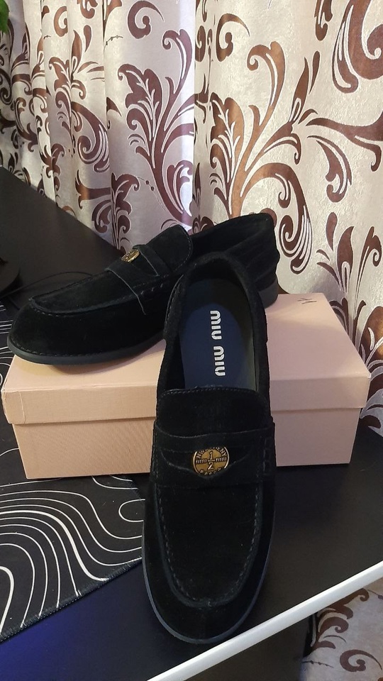 Лоферы от miu miu натуральный
