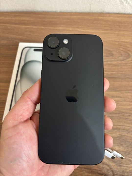 iPhone 15 , 128 ,
