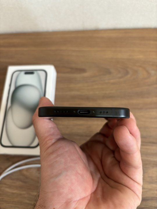 iPhone 15 , 128 , (1)