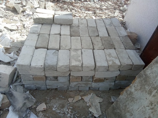 Продам г .Горловка гипсоблок 80р (2)