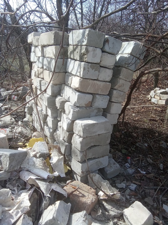 Продам г .Горловка гипсоблок 80р (5)