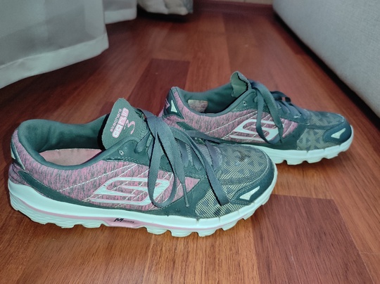 Женские кроссовки Skechers (оригинал) в (1)
