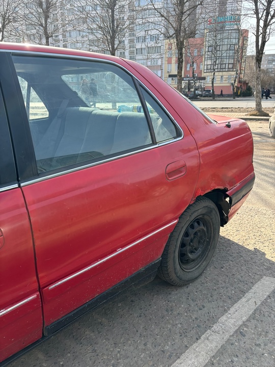 Продаю Hyundai lantra 1992 года
Цена:80000, (2)