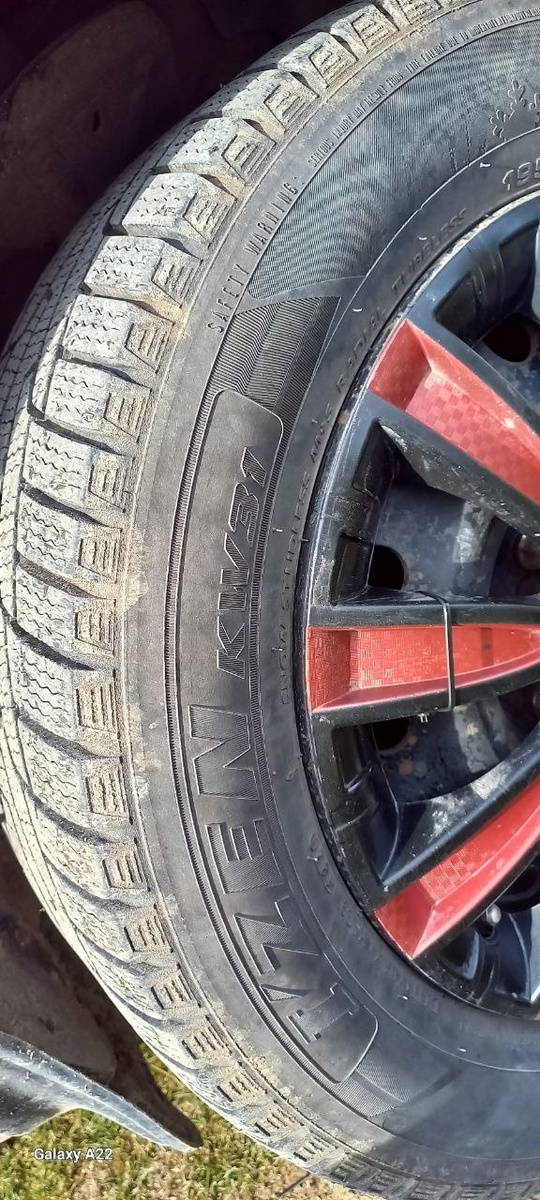 Продам Шевроле Лачетти хэтчбек.
Автомобиль полной (4)