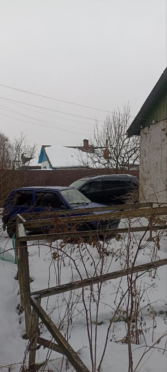 Срочная продажа.
Цена 50 без торга)
С (1)
