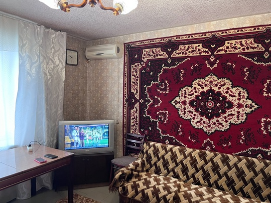 Сдам 3-комнатную квартиру на Цирке, (2)