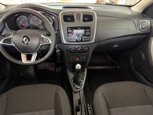 В ПРОДАЖЕ RENAULT LOGAN STEPWAY (3)