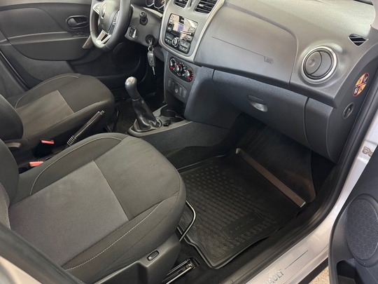 В ПРОДАЖЕ RENAULT LOGAN STEPWAY (5)