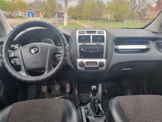 Kia Sportage 2.0 бензин 2005 (7)