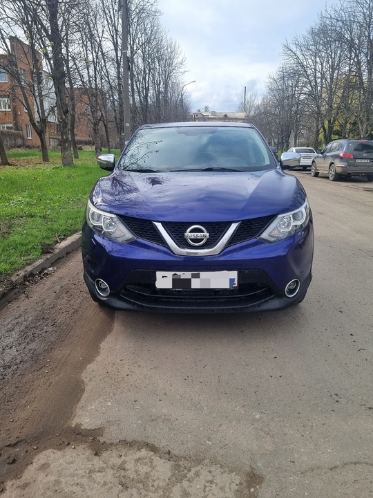 Nissan Qashqai 2014 
2.0 бензин,