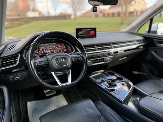 продаже в Луганске
Audi Q7
Объем мотора: (6)