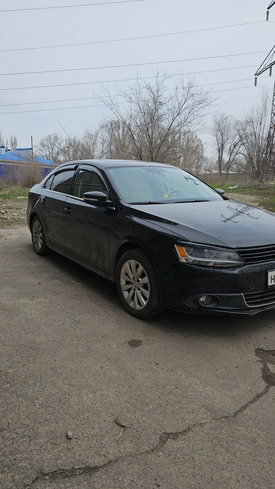 Продам Volkswagen Jetta.
2013 года,пробег 165000км,
Двигатель