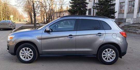 Продам митсубиси/mitsubishi asx 2014г.в, 1.8